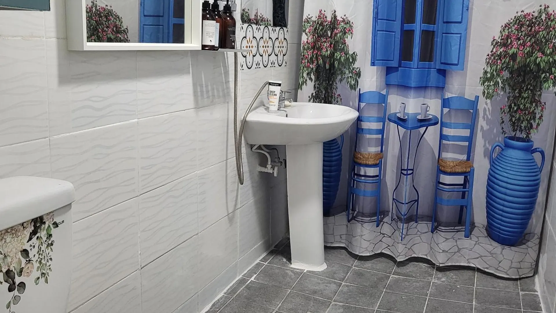 Gwangnam Beach Donabine Busan Guest house